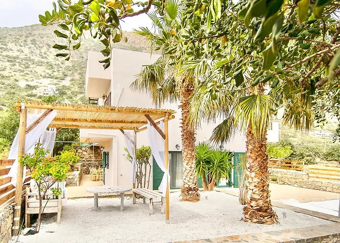 Haroupia The Residence